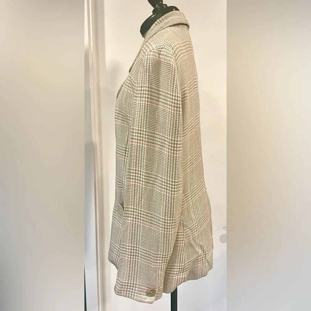 Christian Dior Vintage 80s plaid jacket & skirt, mother of pearl buttons, 8, GUC
